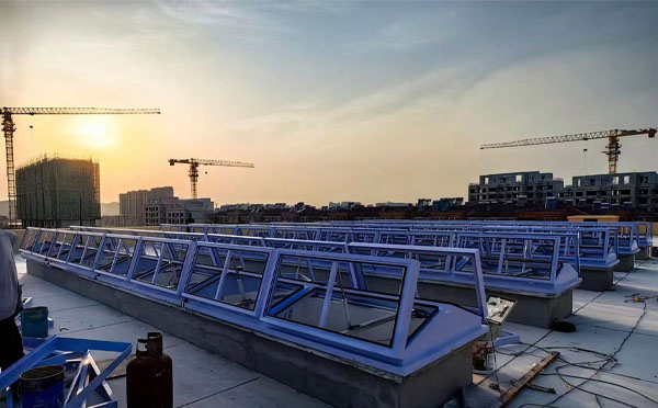 消防麟游排烟窗工作原理