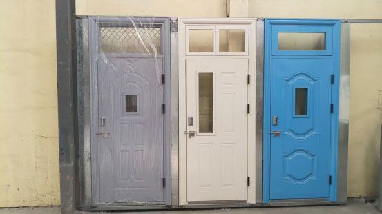 麟游学校教室门 麟游学校教室门