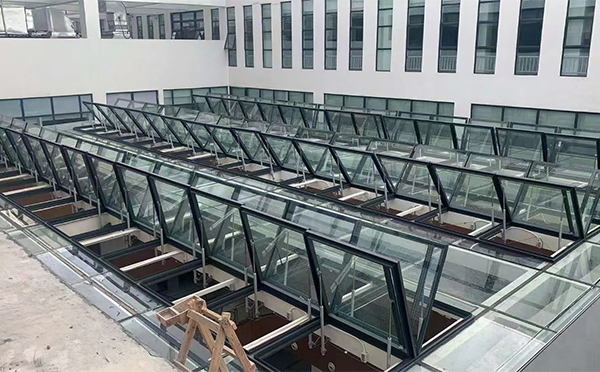 百安科技有限公司近期麟游排烟窗项目案例分享 百安科技有限公司近期麟游排烟窗项目案例分享