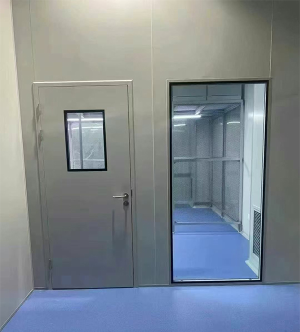 学校教学楼完成麟游防火门标准化安装